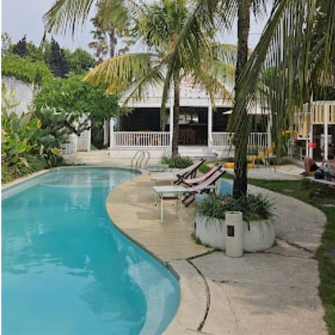 Panama Kitchen Pool